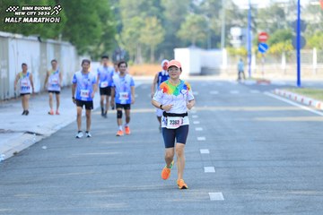BINH DUONG NEW CITY HALF MARATHON 2024 - Ảnh #1771680