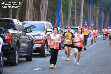 BINH DUONG NEW CITY HALF MARATHON 2024 - Ảnh #1756240