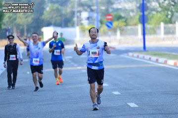 BINH DUONG NEW CITY HALF MARATHON 2024 - Ảnh #1768823