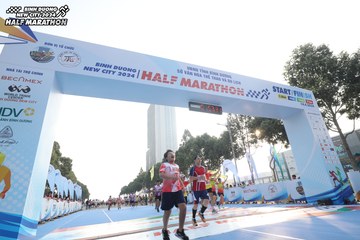 BINH DUONG NEW CITY HALF MARATHON 2024 - Ảnh #1821364