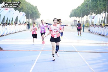 BINH DUONG NEW CITY HALF MARATHON 2024 - Ảnh #1758274
