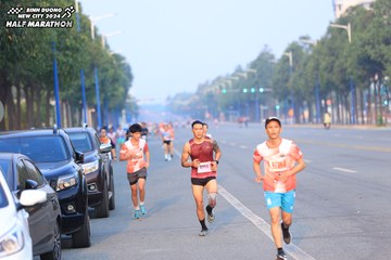 BINH DUONG NEW CITY HALF MARATHON 2024 - Ảnh #1739900