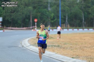 BINH DUONG NEW CITY HALF MARATHON 2024 - Ảnh #1734991