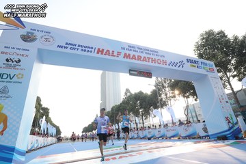 BINH DUONG NEW CITY HALF MARATHON 2024 - Ảnh #1821044