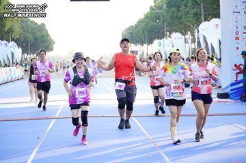 BINH DUONG NEW CITY HALF MARATHON 2024 - Ảnh #1763507