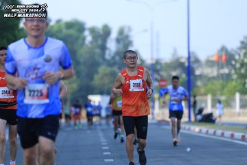BINH DUONG NEW CITY HALF MARATHON 2024 - Ảnh #1765355