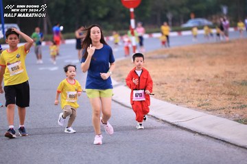 BINH DUONG NEW CITY HALF MARATHON 2024 - Ảnh #1727094