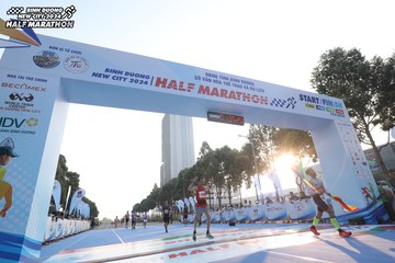 BINH DUONG NEW CITY HALF MARATHON 2024 - Ảnh #1819935