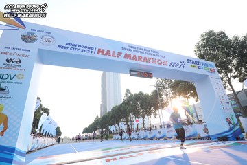 BINH DUONG NEW CITY HALF MARATHON 2024 - Ảnh #1819589