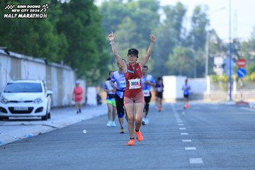 BINH DUONG NEW CITY HALF MARATHON 2024 - Ảnh #1766220