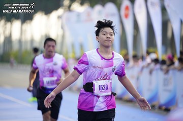 BINH DUONG NEW CITY HALF MARATHON 2024 - Ảnh #1761696