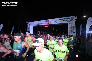 BINH DUONG NEW CITY HALF MARATHON 2024 - Ảnh #1737790