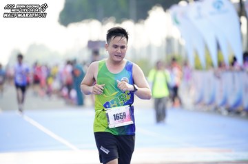 BINH DUONG NEW CITY HALF MARATHON 2024 - Ảnh #1759597