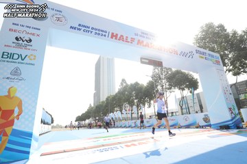 BINH DUONG NEW CITY HALF MARATHON 2024 - Ảnh #1819286