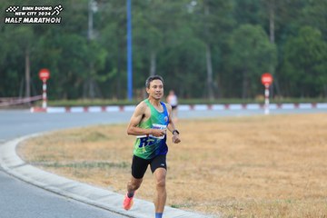 BINH DUONG NEW CITY HALF MARATHON 2024 - Ảnh #1735126