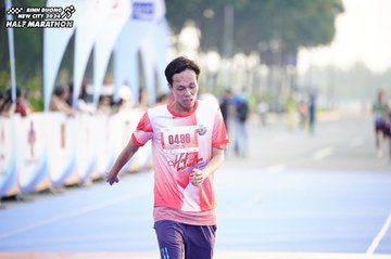 BINH DUONG NEW CITY HALF MARATHON 2024 - Ảnh #1757963