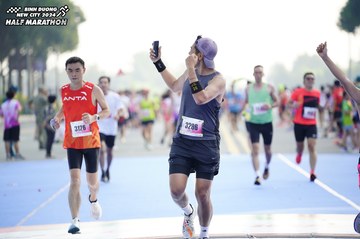 BINH DUONG NEW CITY HALF MARATHON 2024 - Ảnh #1759943