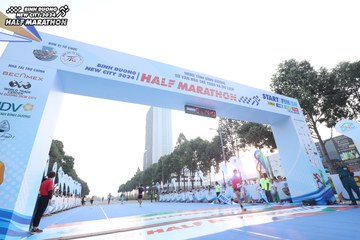 BINH DUONG NEW CITY HALF MARATHON 2024 - Ảnh #1738302