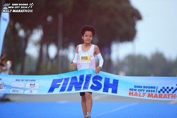 BINH DUONG NEW CITY HALF MARATHON 2024 - Ảnh #1728872