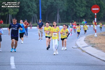 BINH DUONG NEW CITY HALF MARATHON 2024 - Ảnh #1726472