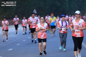 BINH DUONG NEW CITY HALF MARATHON 2024 - Ảnh #1750819