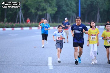 BINH DUONG NEW CITY HALF MARATHON 2024 - Ảnh #1726481