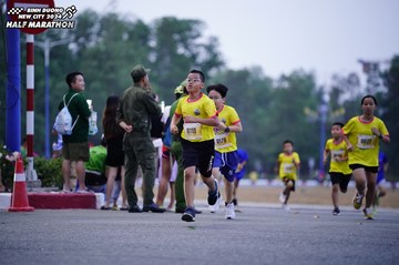 BINH DUONG NEW CITY HALF MARATHON 2024 - Ảnh #1725052