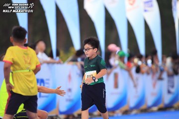 BINH DUONG NEW CITY HALF MARATHON 2024 - Ảnh #1729012