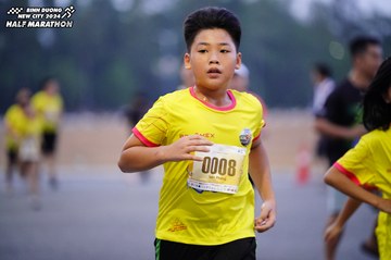 BINH DUONG NEW CITY HALF MARATHON 2024 - Ảnh #1725373