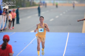 BINH DUONG NEW CITY HALF MARATHON 2024 - Ảnh #1738743