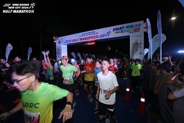 BINH DUONG NEW CITY HALF MARATHON 2024 - Ảnh #1737807