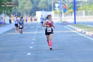 BINH DUONG NEW CITY HALF MARATHON 2024 - Ảnh #1770969