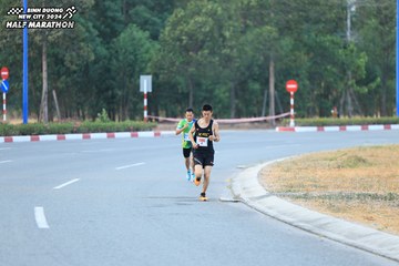 BINH DUONG NEW CITY HALF MARATHON 2024 - Ảnh #1735220