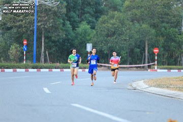 BINH DUONG NEW CITY HALF MARATHON 2024 - Ảnh #1735458