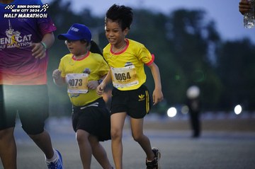 BINH DUONG NEW CITY HALF MARATHON 2024 - Ảnh #1725991