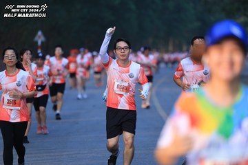 BINH DUONG NEW CITY HALF MARATHON 2024 - Ảnh #1771911