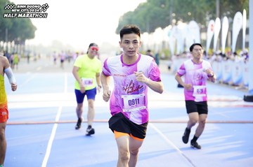 BINH DUONG NEW CITY HALF MARATHON 2024 - Ảnh #1759259
