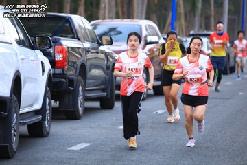 BINH DUONG NEW CITY HALF MARATHON 2024 - Ảnh #1756241