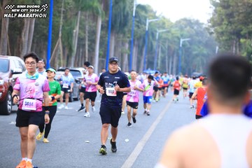 BINH DUONG NEW CITY HALF MARATHON 2024 - Ảnh #1750594