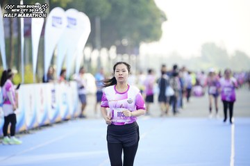 BINH DUONG NEW CITY HALF MARATHON 2024 - Ảnh #1760529