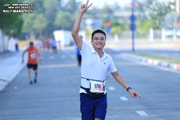 BINH DUONG NEW CITY HALF MARATHON 2024 - Ảnh #1770463