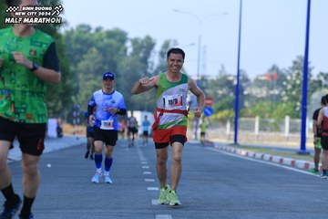 BINH DUONG NEW CITY HALF MARATHON 2024 - Ảnh #1765549