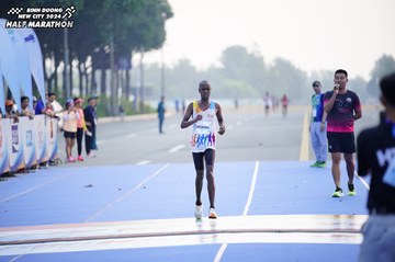 BINH DUONG NEW CITY HALF MARATHON 2024 - Ảnh #1772616