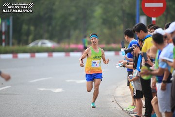 BINH DUONG NEW CITY HALF MARATHON 2024 - Ảnh #1736282