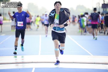 BINH DUONG NEW CITY HALF MARATHON 2024 - Ảnh #1761060