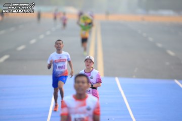 BINH DUONG NEW CITY HALF MARATHON 2024 - Ảnh #1740889
