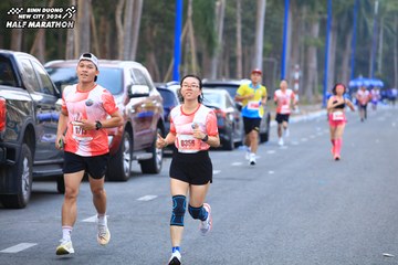 BINH DUONG NEW CITY HALF MARATHON 2024 - Ảnh #1756044