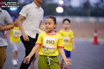 BINH DUONG NEW CITY HALF MARATHON 2024 - Ảnh #1725795