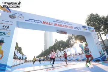 BINH DUONG NEW CITY HALF MARATHON 2024 - Ảnh #1820794