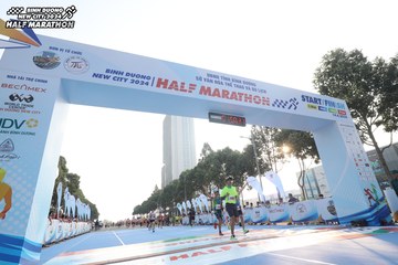 BINH DUONG NEW CITY HALF MARATHON 2024 - Ảnh #1821116